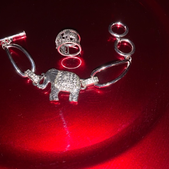 Elephant hand bracelet and Elephant 🐘 ring - Picture 5 of 7